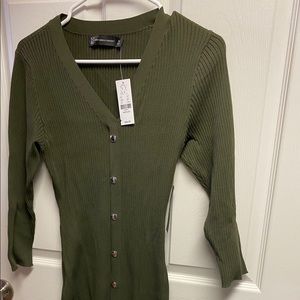 New with tags, bodycon midi ribbed dress.